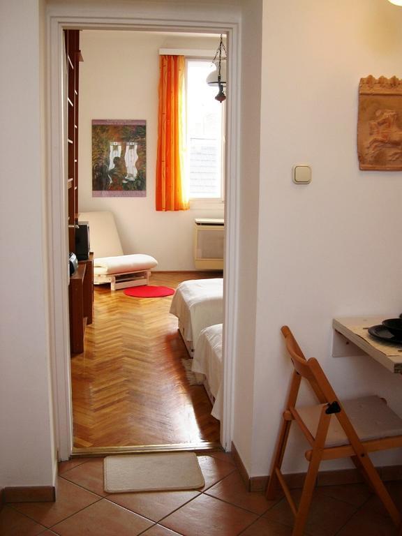 Castle Area Apartment Budapest Bagian luar foto