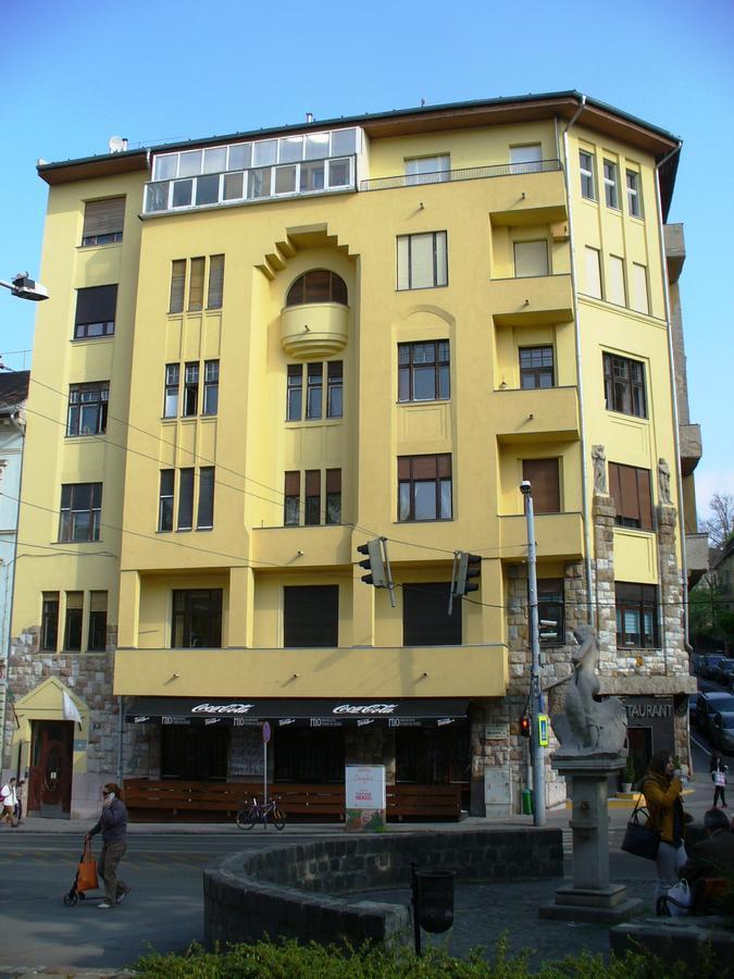 Castle Area Apartment Budapest Bagian luar foto